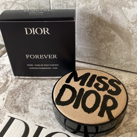 Dior Forever Cushion Case Couture Compact Limited Edition 2025 - Picture 1 of 8